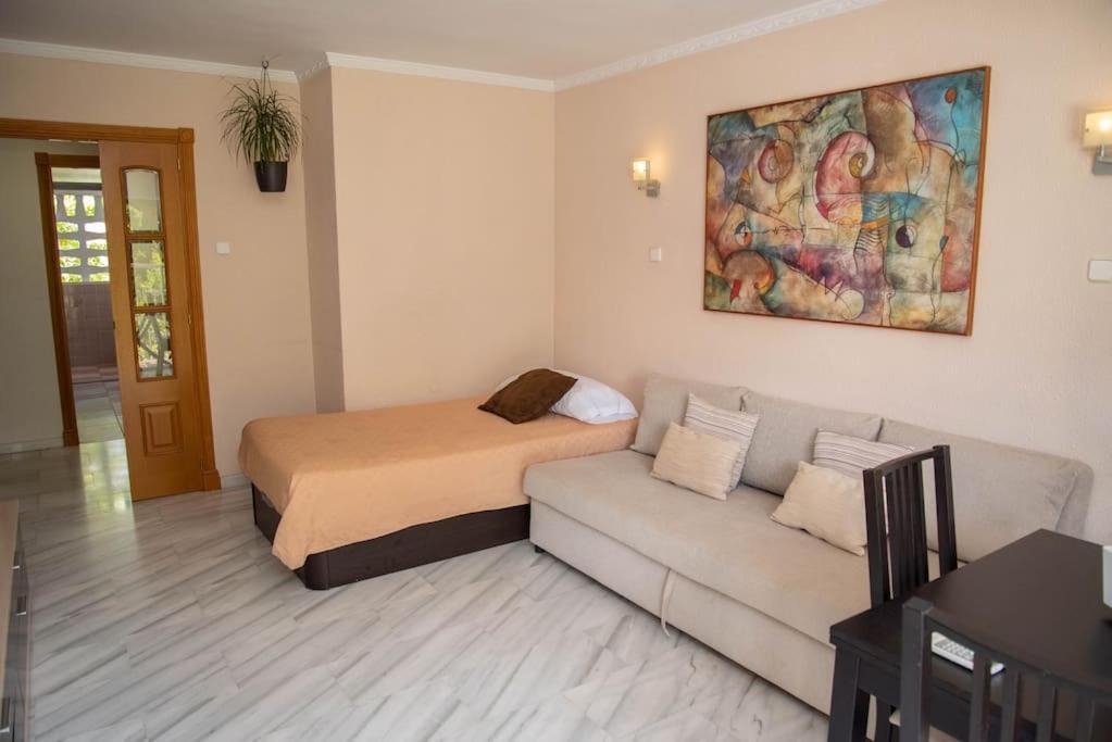 Piso Con Jardin Apartman Málaga Kültér fotó
